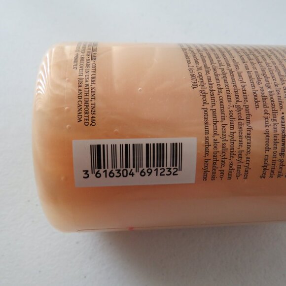 Philosophy Frosted Snowflakes Shampoo, Shower Gel & Bubble Bath 16 fl.oz/480 ml - Picture 6 of 9